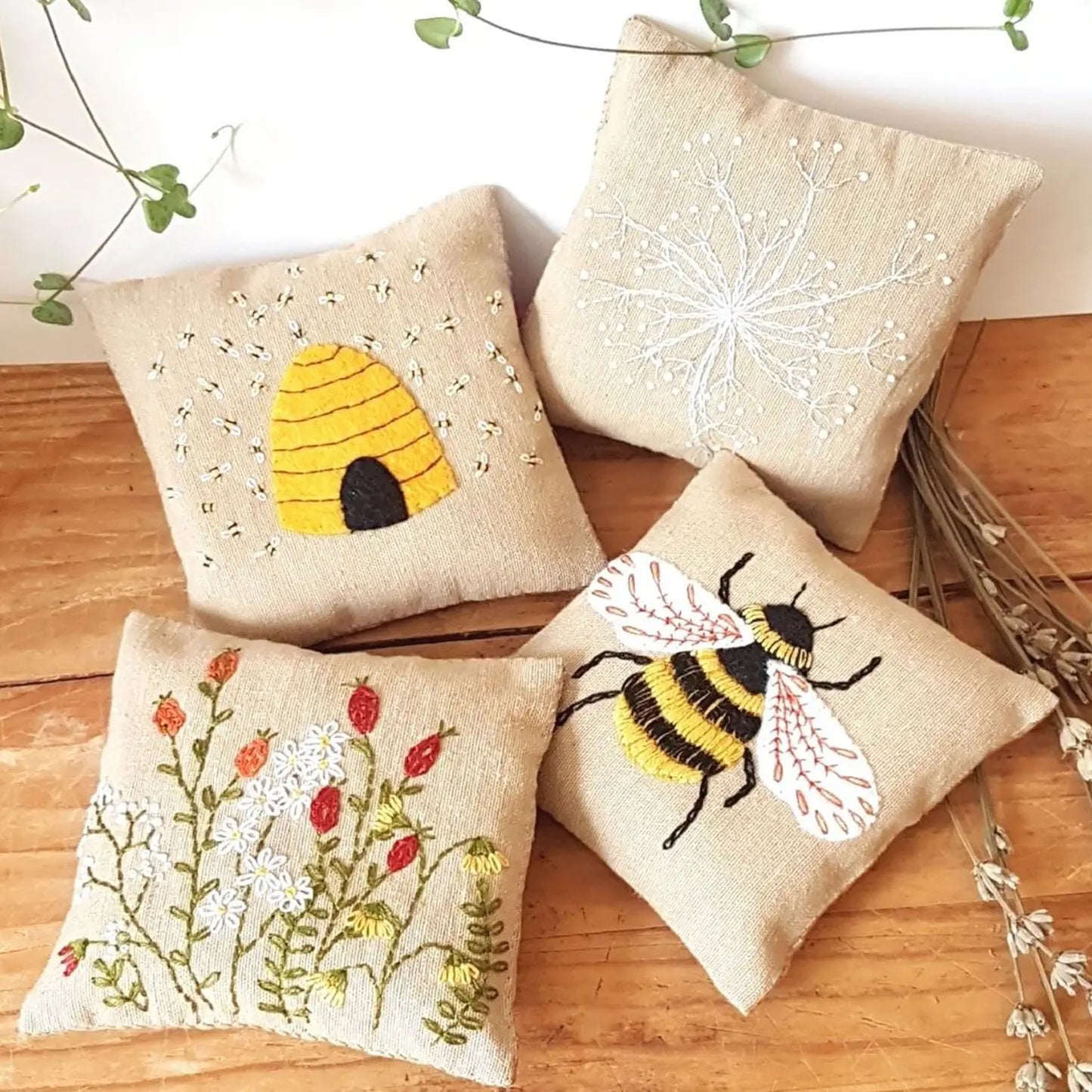 Linen Lavender Bags Embroidery Kits Bees