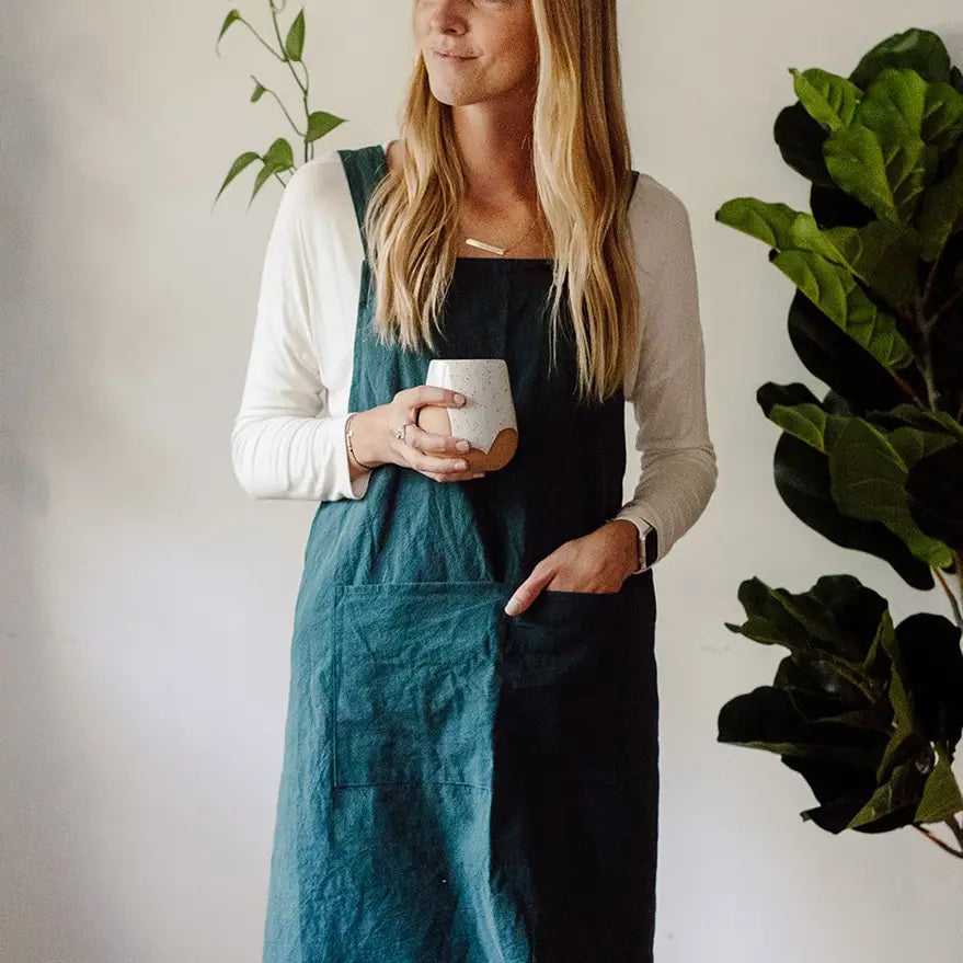 Cross Back Apron