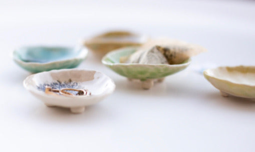 Ring Dishes with Feet
