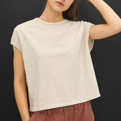 BOXY CUT CAP SLEEVE TEE