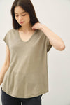 BACK RAW EDGE DETAILED V-NECK LINEN TEE