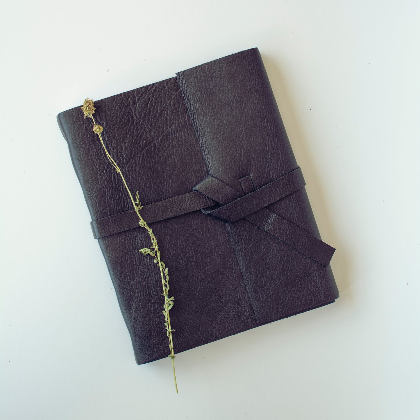 8x10 Unlined Leather Notebook